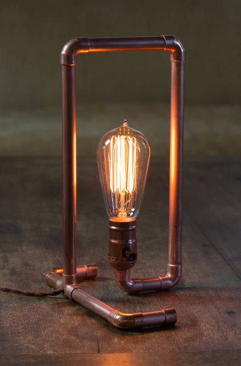 How to Make a Custom Copper Pipe Lamp | Man Made DIY | Crafts for Men Industrial Design Diy, Copper Pipe Lamp, Pipe Wall Lamp, Industrial Pipe Lamp, Lampe Metal, Industrial Diy, Diy Lampe, Pipe Lighting, Copper Diy