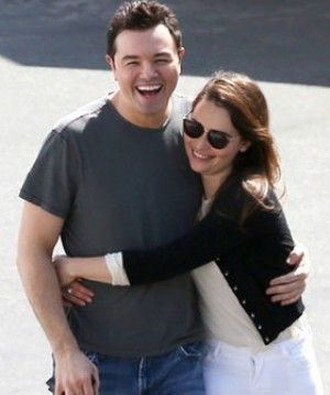 Sad. Hollywood's Strangest Couple Has Broken Up Emilia Clarke Street Style, Seth Mcfarlane, Cleveland Show, Terminator Movies, The Orville, James May, Celeb Street Style, Seth Macfarlane, International Magazine