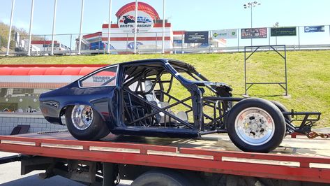 Another full tube chassis completed.... NHRA 7.50 chassis cert Big Chief Street Outlaws, Street Drag Racing, Chevy Vega, Paint Tricks, Chevrolet Vega, Drag Race Cars, Chevrolet Monza, Street Outlaws, Big Chief