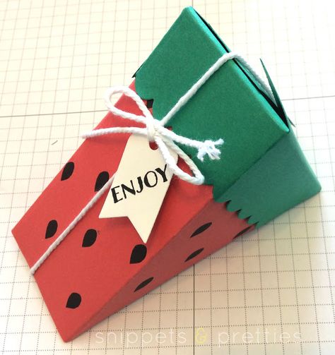 Sewing Box Ideas, Watermelon Diy, Party Watermelon, Watermelon Gift, Watermelon Crafts, Yalda Night, Pie Box, Watermelon Day, Sewing Quotes