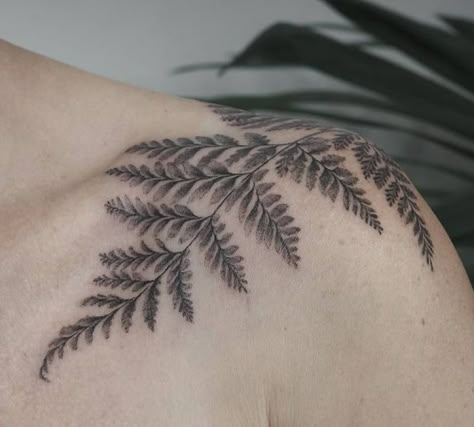 Realistic Fern Tattoo, Foliage Shoulder Tattoo, Bracken Fern Tattoo, Botanical Forearm Tattoo Women, Fern Shoulder Cap Tattoo, Greenery Shoulder Tattoo, Fern Neck Tattoo, Shoulder Leaves Tattoo, Botanical Shoulder Cap Tattoo