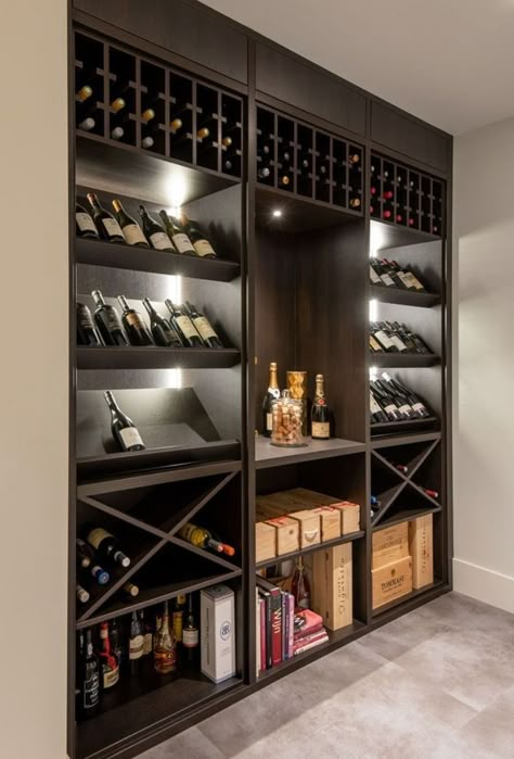 Wine Cellar Wall, Wine Storage Wall, Wine Room Design, Home Wine Bar, Cave A Vin, Wine Cellar Basement, Wine Rack Design, Perjalanan Kota, Wine Closet