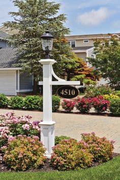 25+ Best Driveway Lighting Ideas and Designs For Your Outdoor (2022) Driveway Lamp Post, Driveway Light Post, Driveway Lighting Ideas, Light Post Landscaping, Driveway Posts, Outside Lamps, Driveway Lights, Solar Driveway Lights, Outdoor Columns