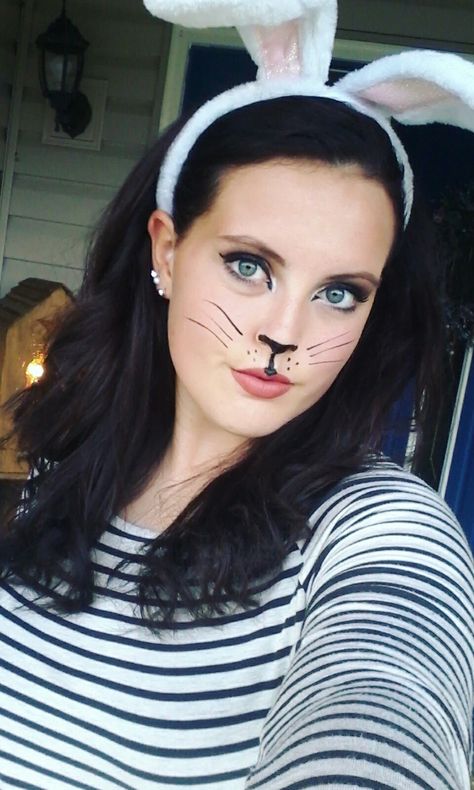 Cute bunny makeup :// 10~31~16 🎃 Bunny Rabbit Face Paint, Simple Bunny Makeup Halloween, Simple Bunny Face Paint, Bunny Makeup Halloween Kids, Kids Bunny Makeup, Rabbit Makeup Easy, Bunny Makeup Easy, Bunny Face Paint For Women, Simple Bunny Costume