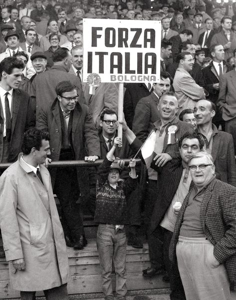 World Cup, 1966. Street Football, 1966 World Cup, Italian Football, Football Images, Everton Fc, Football Vintage, Association Football, Steven Gerrard, Football Photos