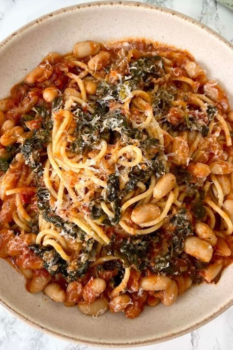 Like a Pasta Fagioli, this easy Tomato and Bean Pasta recipe is perfect for busy weeknights - as told to me on my podcast Desert Island Dishes by Stanley Tucci. What better recommendation is there than that?! Zucchini Pasta Recipe, Bean Pasta Recipes, Dinner List, Lemon Spaghetti, Italian Diet, Lazy Dinners, Anyone Can Cook, Bean Pasta, Stanley Tucci