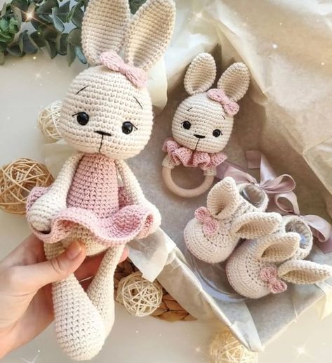 Crochet Nursery Decor, Baby Toys 6 Months, Mom Pillow, Hand Knitted Dress, Crochet Nursery, Expecting Mom Gifts, Baby Gift Basket, Crochet Cat, Knitted Toys