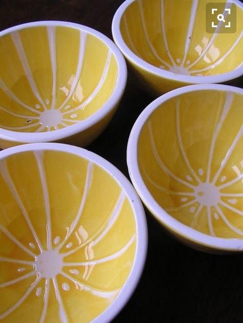 .When life gives you lemons, put them in this bowl Lemon Bowl Painting, Pottery Painting Cereal Bowl, Citrus Pottery Painting, Cereal Bowl Painting Ideas, Painting Pottery Ideas Bowls, Hand Painted Bowl, Painting Bowl Ideas, Hand Painted Pottery Ideas, Bowl Painting Ideas