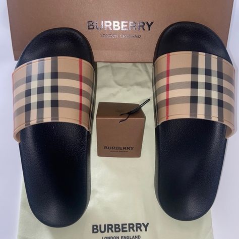 Burberry Slides Burberry Slides Outfit, Burberry Slippers, Burberry Slides, Burberry Sandals, Custom Sneakers Diy, Cute Slides, Crocs Fashion, Pretty Sneakers, Designer Slides