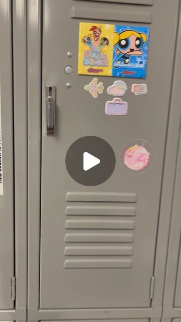 Organize Ways on Instagram: "💼Unlocking maximum efficiency: Making the most out of your work locker space!   🎥 by @glendagarcia__   ▪️Follow us @organizeways for more home organizing tips and ideas 🏡⭐️  #asmr #organization #organized #work #worklocker #organizeyourlife #spacesaving #locker #lockerideas #asmrsounds" Cool Locker Ideas, School Cupboard Decoration, Cool Locker Ideas For School, Ways To Decorate Your Locker At School, Teen Locker Ideas, Nurse Locker Decorations, Locker Room Organization, Work Locker Ideas Nurse, How To Organize Your Locker