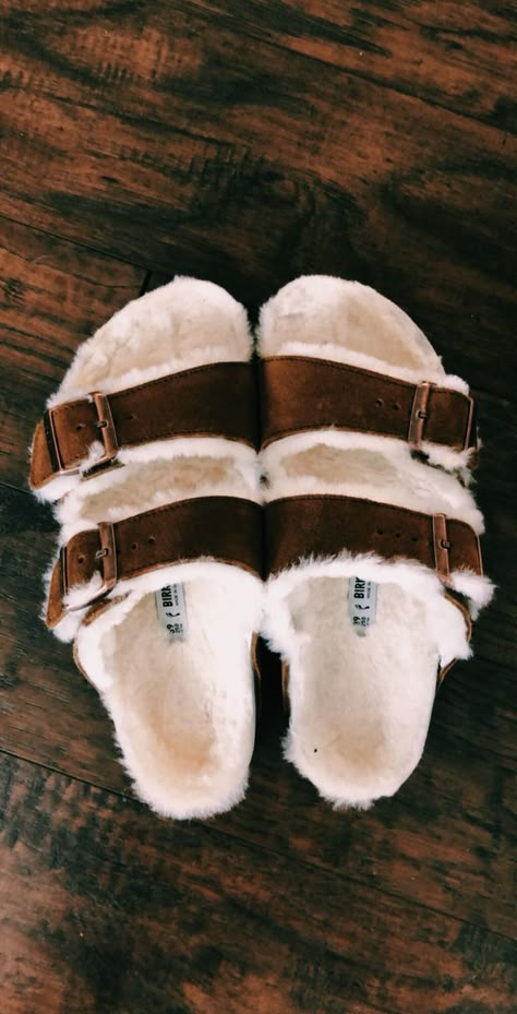 Birkenstock Sandals, Combat Boot, Shoe Inspo, Mode Inspo, If The Shoe Fits, Shoe Closet, Crazy Shoes, Dream Shoes, Shoe Obsession