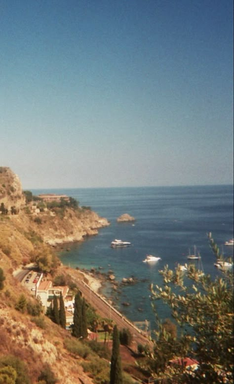 Italy Film Photography, 50s Beach Aesthetic, South Italy Aesthetic, Italian Coast Aesthetic, Italian Beach Aesthetic, Northern Italy Aesthetic 1983, Italy Summer 1985, Southern Italy Aesthetic, Beach Film Photography