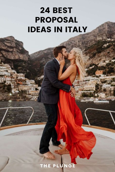 Yatch Boat Pre Wedding, Boat Proposal, Boat Elopement, Boat Engagement Photos, Boat Engagement, Boat Photoshoot, Amalfi Coast Wedding, Proposal Photos, Engagement Inspo