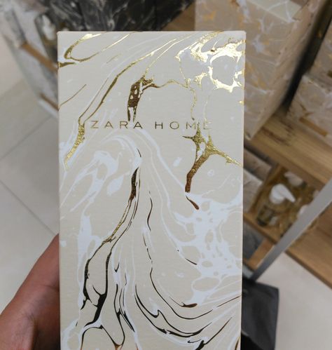 White And Gold Packaging Design, Marble Packaging Design, White Gold Packaging Design, White Luxury Packaging, White And Gold Packaging, Marble Packaging, Air Freshener Packaging, Gold Packaging Design, Gold Foil Packaging