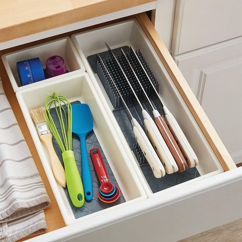 right Walmart Kitchen, Knife Organizer, Clothes Drawer Organization, Utensil Drawer Organization, Kitchen Drawer Organizers, Knife Organization, Plastic Drawer Organizer, Utensil Drawer, Drawer Organization