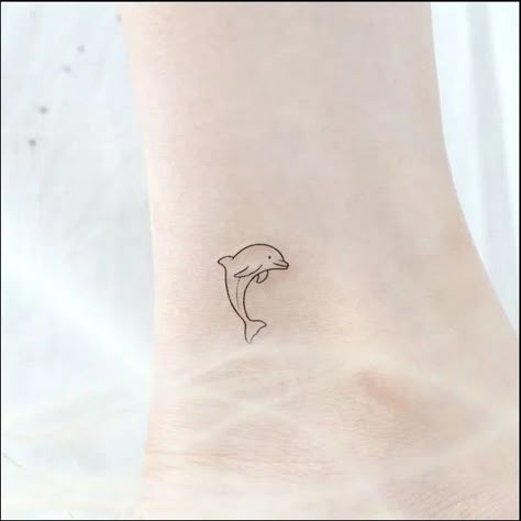 Dolphin Tattoo On Ankle, Delfino Tattoo, Tiny Dolphin Tattoo, Dolphin Tattoos, Dolphin Tattoo, Dolphins Tattoo, Cute Simple Tattoos, Small Pretty Tattoos, 4 Tattoo