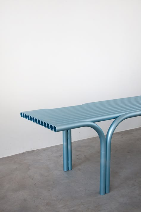 Steel Bench, Art Deco Interior Design, Metal Bench, Metal Furniture Design, Bench Designs, Urban Furniture, Street Furniture, Interior Design Art, Steel Furniture