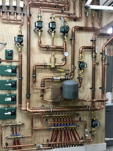 Plumbing On Another Level House Plumbing, Satisfying Pictures, Mechanical Room, Commercial Plumbing, Boiler Room, Perfectly Organized, Plumbing Installation, Diy Plumbing, Radiant Floor Heating