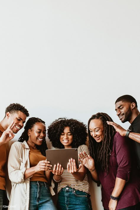 Group Of People Photography, Collaboration Pictures, Team Photoshoot, Church Social Media, Women Together, Startup Funding, Women Laughing, Diverse People, Social Media Community