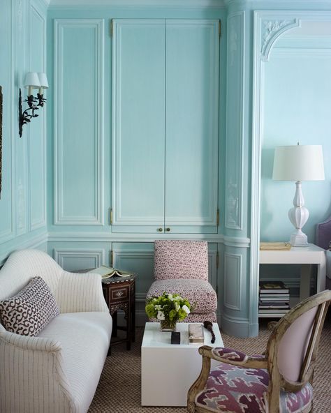 Tiffany Blue Rooms, Tiffany Blue Walls, Tiffany Blue Bedroom, Tom Scheerer, Pastel Turquoise, Blue Living Room Decor, American Interior, Vert Turquoise, Pastel Room