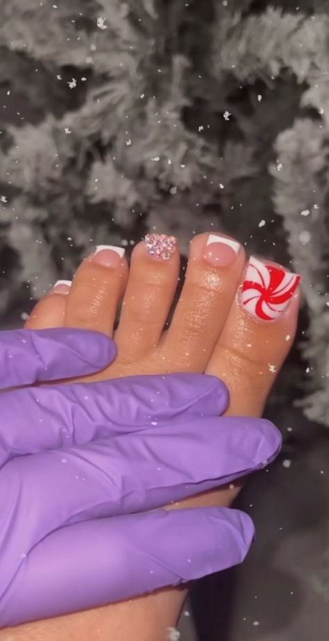 Xmas Nails Acrylic, Red French Tip, Gel Toe Nails, Acrylic Toes, Acrylic Toe Nails, Red Acrylic Nails, Red French, Cute Toe Nails, Drip Nails