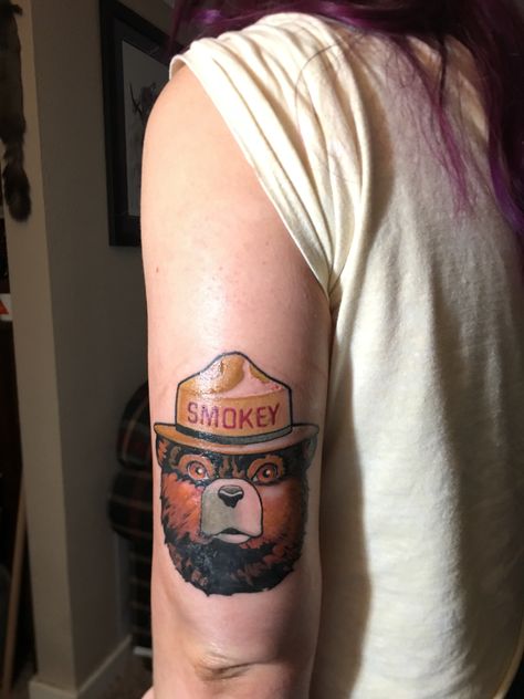 Smokey Bear by Chris Yoakum in Sacramento Smoky Bear Tattoo, Smokey Bear Tattoo, Smokey The Bear Tattoo, The Bear Tattoo, Bear Tattoo Ideas, Smokey The Bear, Bear Cabin, Smokey Bear, Frog Tattoos