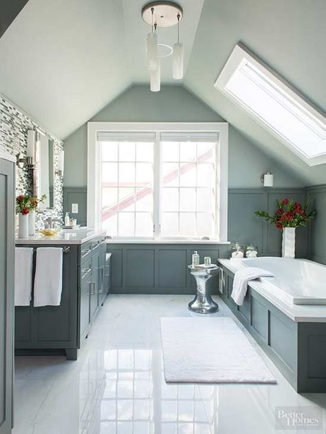 Attic Bathrooms, Attic Master Suite, Attic Bathroom Ideas, Small Attic Bathroom, Attic Renovation Ideas, Best Kitchen Design, Small Attic, Attic Ideas, Attic Conversion