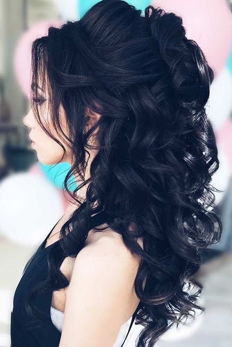 Quince Hair, Half Down Prom Hairstyles, Half Up Half Down Prom, Down Prom Hairstyles, Curly Prom Hair, Half Up Half Down Hair Prom, Prom Hair Down, Quinceanera Hairstyles, Quince Hairstyles