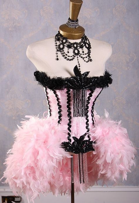 Vintage Burlesque Costume, Pink Burlesque, Feather Corset, Burlesque Party, Burlesque Fashion, Flamingo Costume, Burlesque Outfit, Burlesque Corset, Corset Costumes