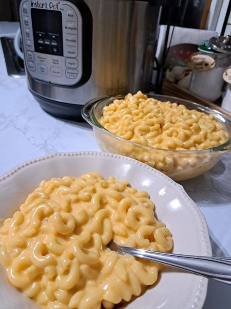 Instant Pot® Community | I will never, ever ever, buy boxed Mac and Cheese again | Facebook Man N Cheese, Boxed Mac And Cheese, Elbow Macaroni, Insta Pot, Pressure Cooker Recipes, Pressure Cooker, Mac And Cheese, Melted Butter, Instant Pot Recipes