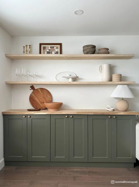 Here’s How to Make Built-In Dining Room Cabinets with Floating Shelves | Home Hardware Corner Shelves Dining Room, Buffet With Shelves Above, Cabinets With Floating Shelves, Built In Corner Shelves, Built In Dining Room Hutch, Built In Buffet Dining Room, Diy Floating Shelves Kitchen, Dining Room Open Shelving, Dining Room Cabinets