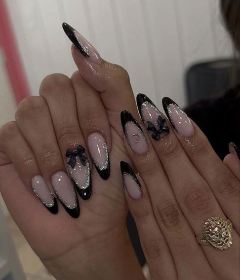 Paznokcie Hello Kitty, Latina Nails, Black And White Nail, Nails Collection, Black Acrylic Nails, Cute Simple Nails, Nagel Tips, Smink Inspiration, Grunge Nails