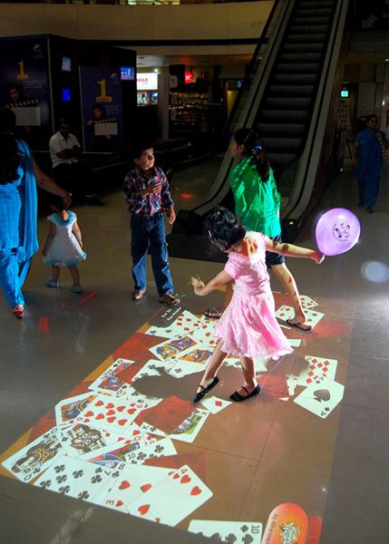 #Interactive Floor for #Kids Engagement! in #Shopping Mall Industrial Airbnb, Mall Activation, Interactive Playground, Mall Event, Interactive Lighting, Interactive Projection, Led Dance Floor, Interactive Floor, Activation Ideas