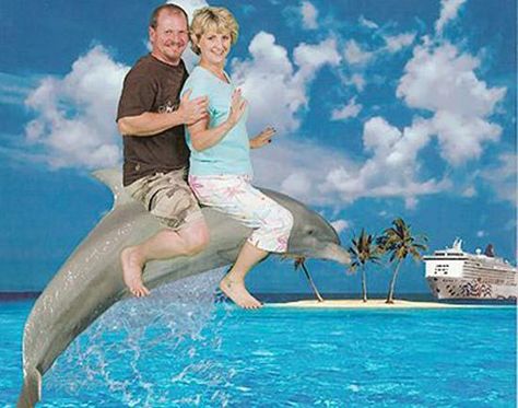 ~ 38 Awkward Family Vacation Photos Akward Family Photos, Funny Couple Photos, Funny Calendars, Vacation Meme, Awkward Photos, Vacation Humor, Funny Photoshop, Awkward Family Photos, Best Family Vacations