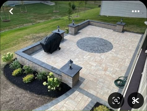 Paver Patio Ideas Small Area, Backyard Concrete Seating Area, Backyard Patio Pavers Layout, Custom Patio Ideas, Patio Seat Wall Ideas, Large Patio Ideas Layout Seating Areas, Patio Design Idea, Square Stone Patio Ideas, Patio With Sitting Wall