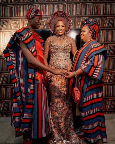 Bride Parents Outfits, Black Nativity, Parents Of The Bride, Naija Wedding, Prayer Points, African Weddings, Nigerian Weddings, Aso Ebi Bella, Mister Tee