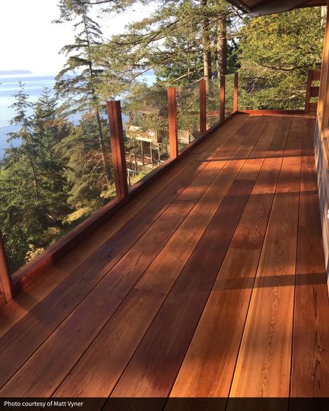 Cedar Decks, Red Cedar Deck, Reling Design, Cedar Decking, Glass Railing Deck, Deck Railing Design, Cedar Deck, Diy Projects Plans, Wooden Deck