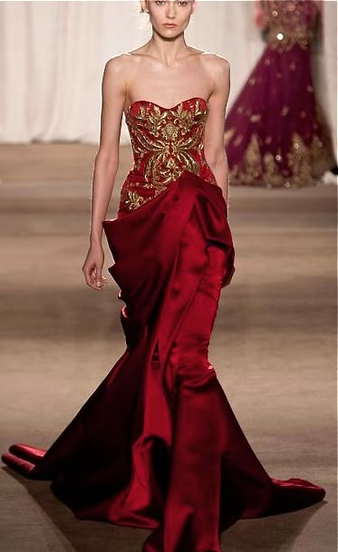 Marchesa, fall 2013 Hobbit Room, Queen Cersei, Modern Dresses, Traditional Marriage, Cersei Lannister, Red Gown, Coban, Red Gowns, Elegance Style