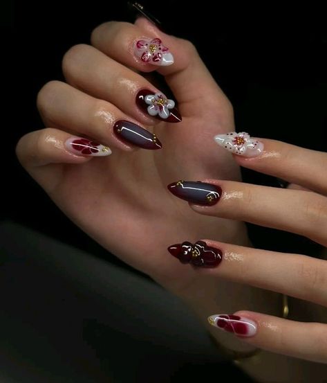 Nailart Merah Maroon, Cny Nails 2024, Burgundy Nails Almond, Sade Nails, Nailart Maroon, Red Aesthetic Nails, Garnet Nails, Dark Cherry Nails, Nail Maroon