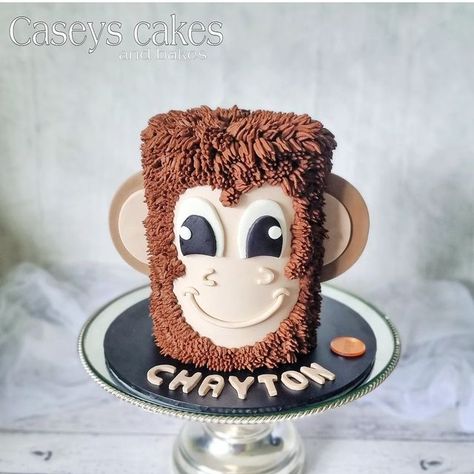 Monkey Face Cake, Monkey Cake Ideas, Monkey Smash Cake, Fondant Monkey, Monkey Cakes, Monkey Birthday Cakes, Fondant Teddy Bear, Zoo Cake, Gym Party