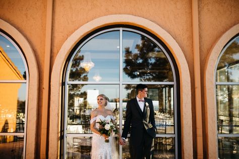 All-inclusive wedding at Brittany Hill by Wedgewood Weddings in Denver, Colorado. Wedding Photos Winter, Thornton Colorado, Primrose Flowers, Colorado Winter Wedding, Wedding Aisle Outdoor, Rustic Mountain Wedding, Groom Posing, Smoky Mountain Wedding, Photos Winter