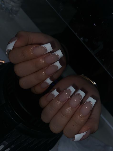 Glitter Line French Tip, Glitter Lined Nails, French Tips Glitter Line, White French Tip Nails With Gold Line, White French With Gold Line, White French Tips With Gold Line, White French Tip With Glitter Line, French With Glitter Line, French Tip Nails With Gold Line