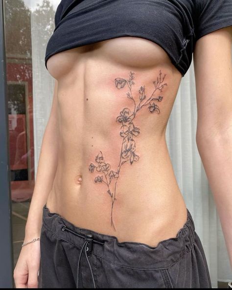 Different Types Of Tattoos Style, Dr Tattoo, Aesthetic Tattoo Ideas, 16 Tattoo, 20 Aesthetic, Funky Tattoos, Tattoo Graphic, Stomach Tattoos, Discreet Tattoos