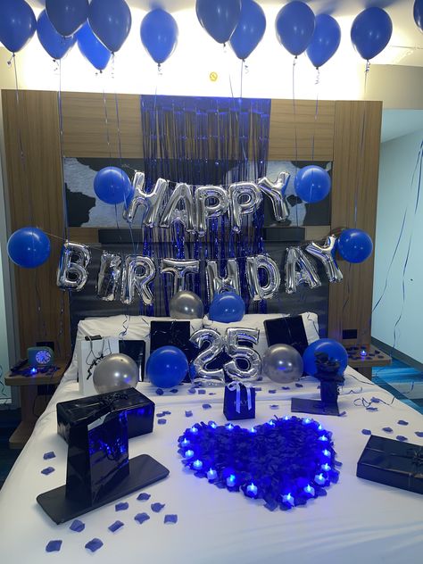 Room Decoration For Birthday Boyfriend, Black Boyfriend Birthday Ideas, Guy Birthday Setup, Boyfriends Birthday Outfit Ideas, Bday Decorations For Boyfriend, Men’s Birthday Room Decor, Blue Decorated Hotel Room For Boyfriend, Birthday Rooms For Boyfriend, Boyfriend Bday Ideas Romantic Birthday