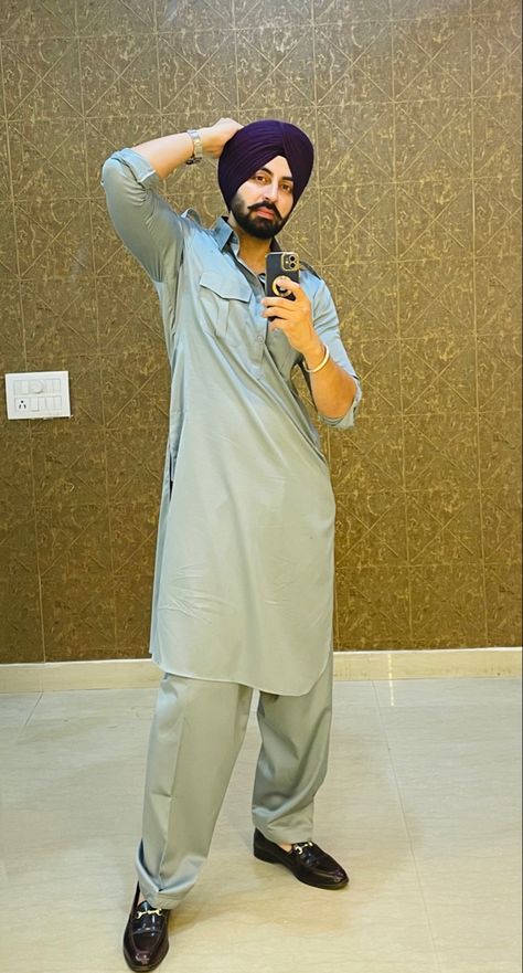 Punjabi Kurta Pajama Men Style, Kurta Pajama Men Punjabi Sardar, Kurta Pajama Men Punjabi, Kurta Pajama Pathani, Pathani Suit For Men, Punjabi Kurta Pajama Men, Pathani Kurta Pajama, Traditional Indian Mens Clothing, Pathani Suit