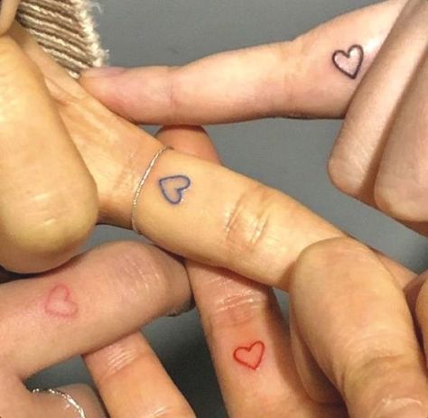 Small Friendship Tattoos, Matching Friendship Tattoos, Group Tattoos, Matching Bff Tattoos, Heart Tattoo On Finger, Maching Tattoos, Matching Friend Tattoos, Small Matching Tattoos, Bestie Tattoo