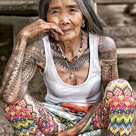 Image result for Whang-Od Oggay Old People Reference, Indigenous Tattoos, Oldest Tattoo, Tattoo 101, Vintage Filipino, Whang Od, Filipino People, 50 Tattoo, Tattoo Artists Near Me