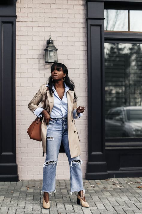 A Color Combo That Looks Great On Everyone | MILLENNIELLE | Bloglovin’ Blue Outfit Color Combos, Tan Outfits, Outfit Color Combos, Loewe Hammock Bag, Loewe Hammock, Tan Outfit, Hammock Bag, Jeans Outfits, Women Fashion Edgy