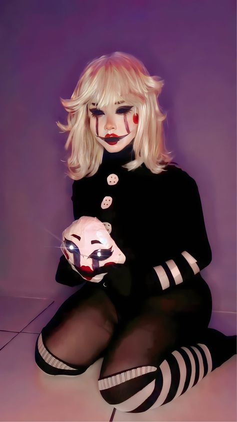 Horror Cosplay Female, Puppet Fnaf Makeup, Chica Cosplay Fnaf, Emily Core, Clown Costume Women, Charlotte Emily, Clown Core, Mascaras Halloween, Fnaf Cosplay