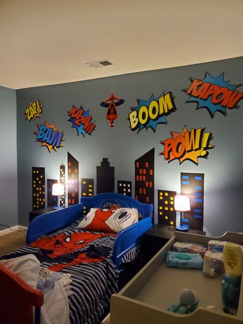 Superhero Themed Bedroom, Spiderman Room Ideas Diy, Superhero Themed Room, Superhero Bedroom Paint Ideas, Super Hero Bedroom Kids Rooms, Boys Bedroom Ideas Age 4, Toddler Boy Room Superhero, Kids Avengers Bedroom, Toddler Boy Superhero Bedroom